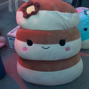 16in pancake squishmallow
